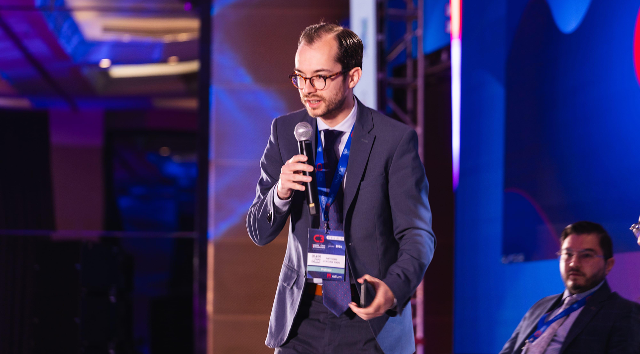 cb971305-6df8-4084-874e-e92c7ab68d79-1